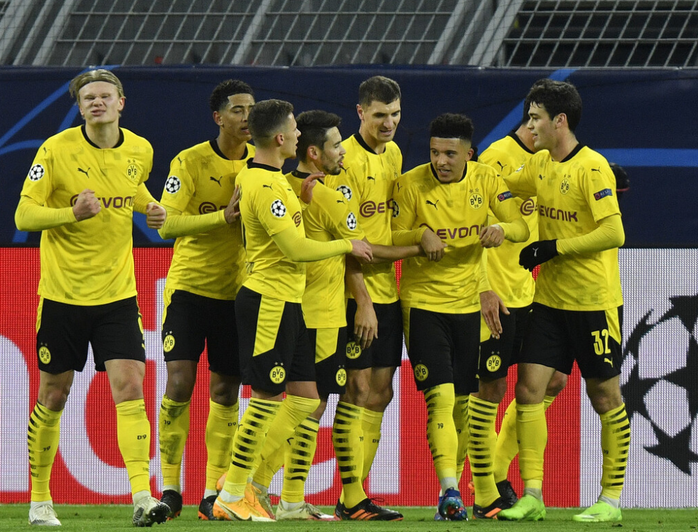 德甲劲旅豪取胜利,坐稳晋级位置 德甲劲旅豪取胜利,坐稳晋级位置