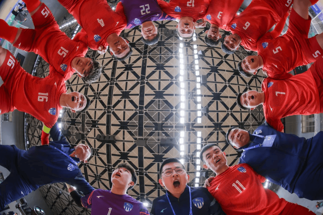队员状态出色,球队取得胜利信心满满的简单介绍 队员状态出色,球队取得胜利信心满满的简单介绍