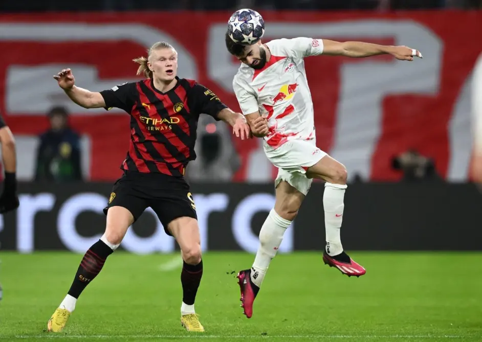 包含莱比锡RB在热身赛中取得完胜的词条