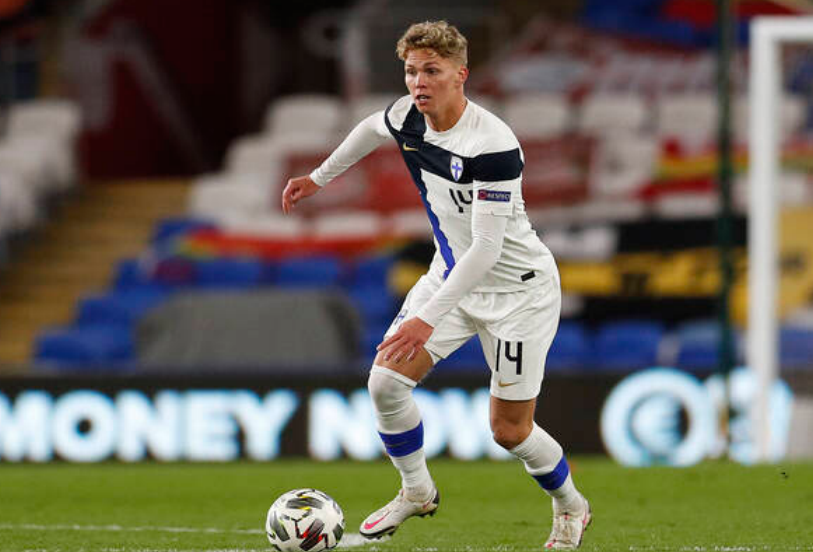 芬兰取胜，成为欧洲杯半决赛黑马