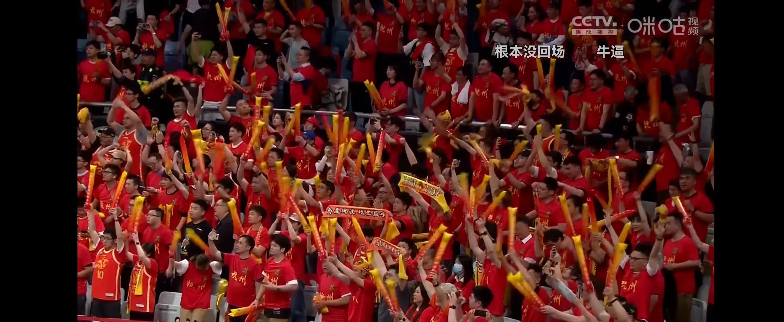 关于联赛悬念对决现场热血澎湃引发观众狂热的信息