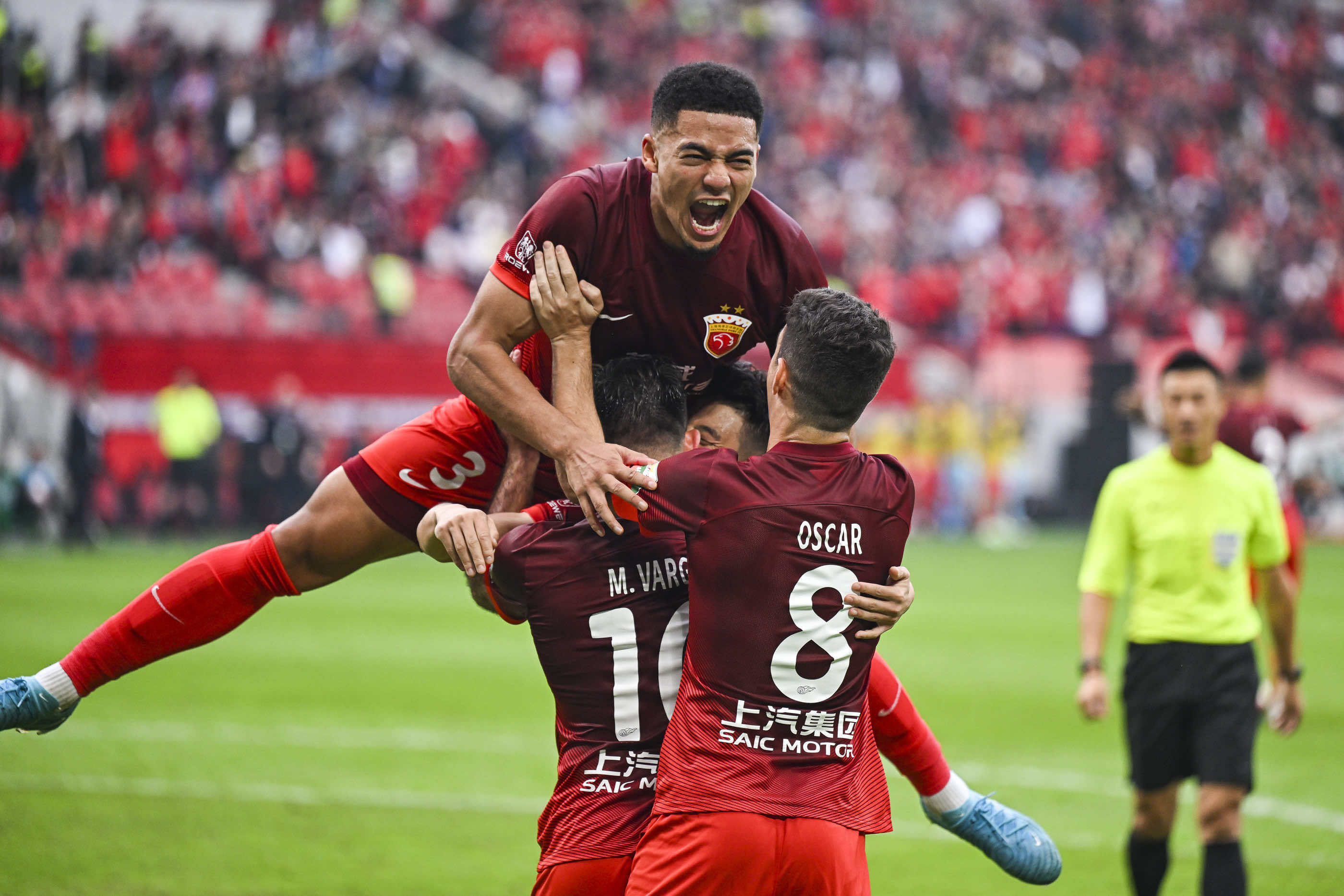 关于新赛季争霸赛正酣，焦点战即将打响的信息